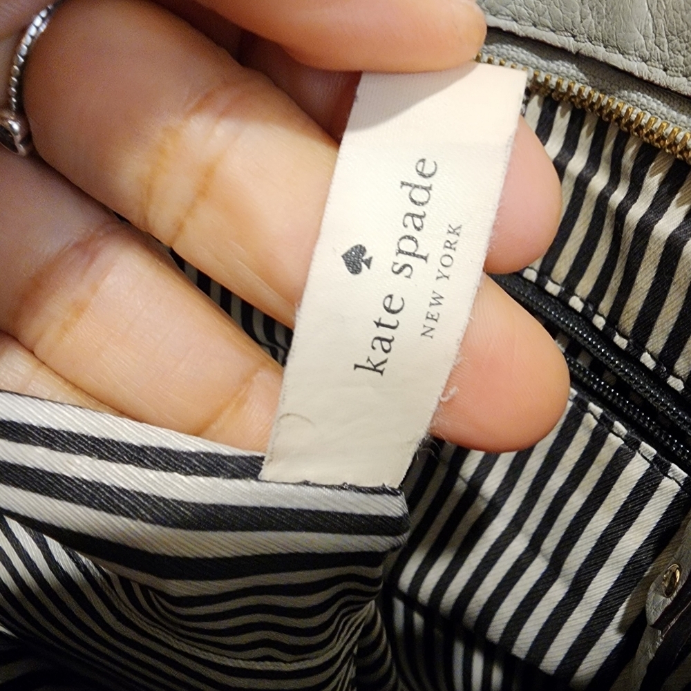 Kate Spade Gray Leather Crossbody Bag - Picture 2 of 14